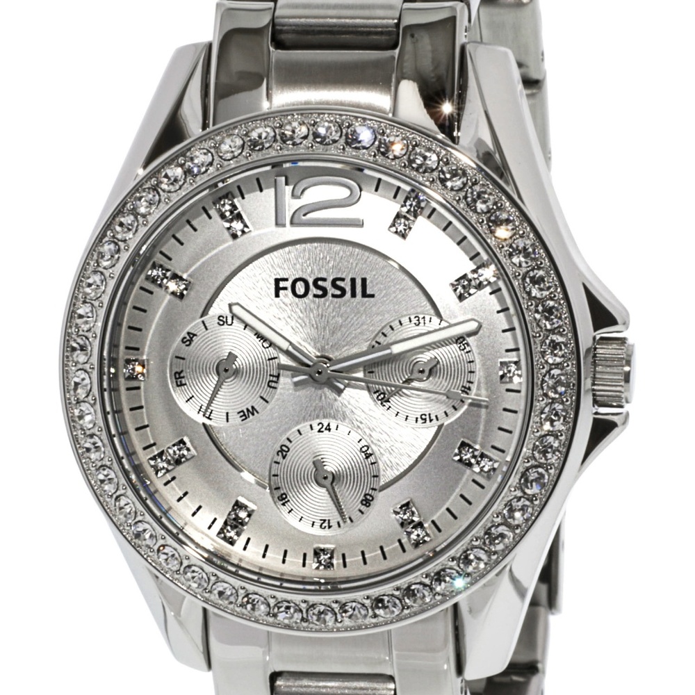 Fossil Women's Riley  Silver Fashion watch